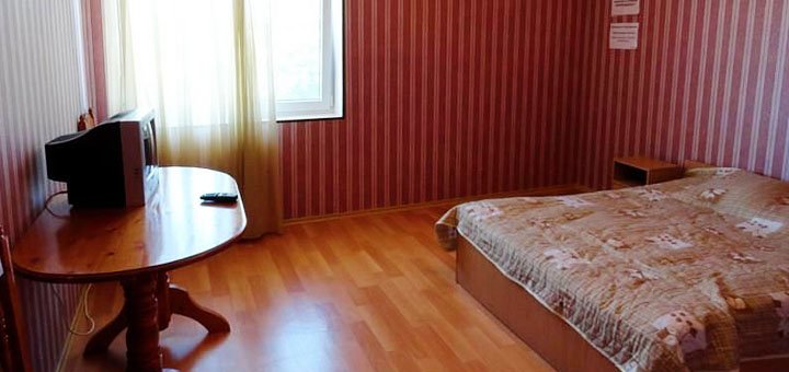 Номер у дитячому таборі «КаліфорніяІнглішКемп» у Кароліно-Бугаз. Приїжджайте за акцією.