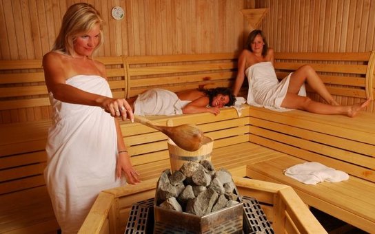 Фінська сауна у банному комплексі «Стимул» у Дніпрі. Приїжджайте за акцією.