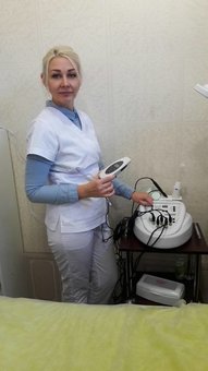 CalendulaBeautyRoom – студія краси в Броварах. Записуйтесь на чищення особи за акцією.