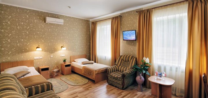 Room at the Salute Hotel in Kiev. Book a room at a discount. Hotels in Kiev at a discount.