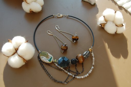 Handmade necklace "valieva-jewelry" in kiev. buy on the stock.