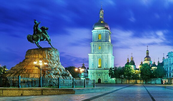Экскурсионные туры по замкам Украины от тревел-клуба «Супермандри Україною» в Полтаве. Бронируйте по акции.