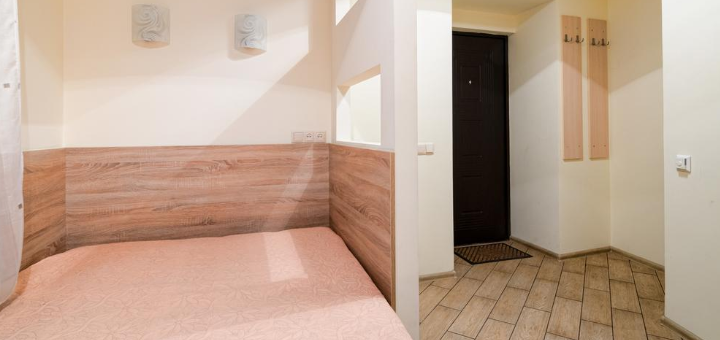 Apartment on rappoporta 7a-1 забронювати