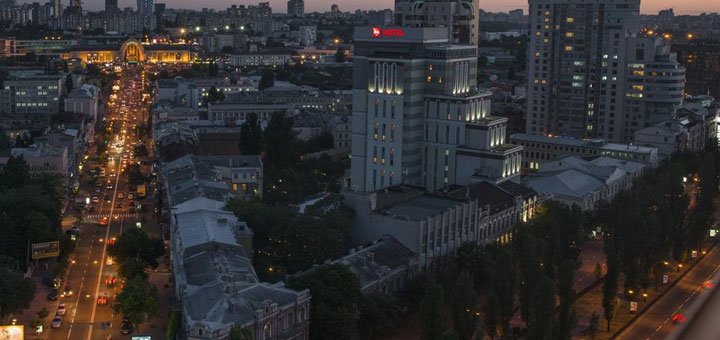 Hotel "Ibis" in Kiev. Book a room at the Ibis Hotel. Hotels in the center of Kiev.