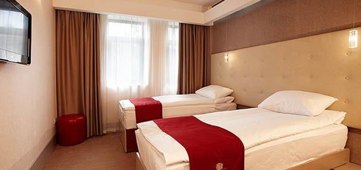 Номер в отеле «City Park Hotel» в Киеве. Забронировать номер в отеле со скидкой. Отель в центре Киева.