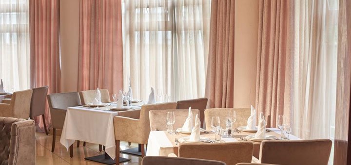 Restaurant at the City Holiday Resort and Spa. Hotel "City Holiday resort & sp" in Kyiv. Book a room with a discount. SPA hotels near Kyiv.