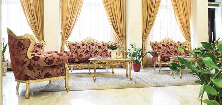 Ресторан у готелі «Podol Plaza». Готель "Podol Plaza". Забронювати номер у готелі «Поділ Плаза» зі знижкою. Готель у центрі Києва