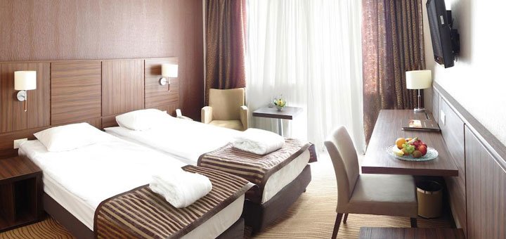 Room at the President Hotel in Kiev. Book a room at the President Hotel at a discount. Hotels in the center of Kiev.