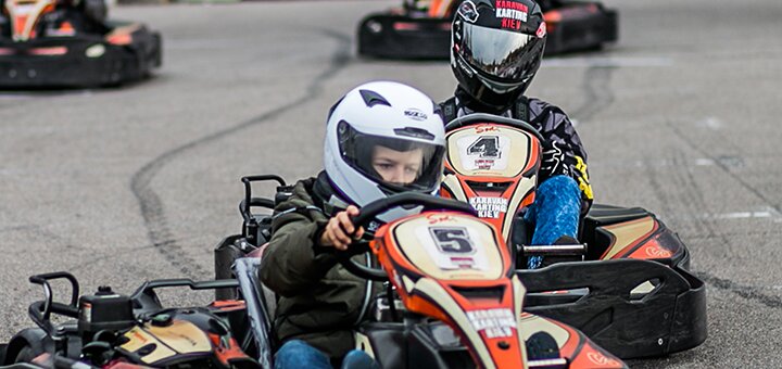 "SkyMall Karting Kiev" is a karting club in Kyiv. Ride at a discount.