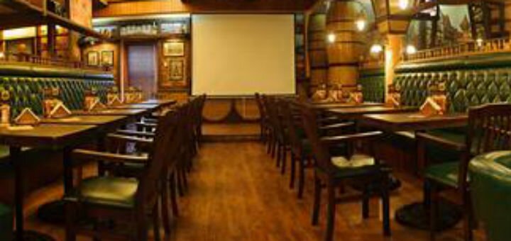 Забронювати столик паб bierstube