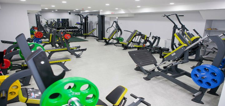 Gym in the “fitness house” sports club in vinnitsa. buy subscriptions to the gym for the promotion.