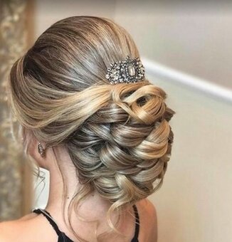 Wedding hairstyle in the beauty salon beauty slavyansk. sign up for a wedding hairstyle for the promotion