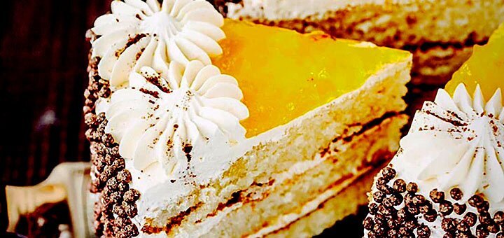 Promotional offers in the &quot;vatsak&quot; cake shop
