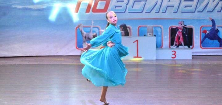 Занятия танцами для детей «Lysokon Dance Studio» в Киеве. Записаться в школу танцев по скидке.