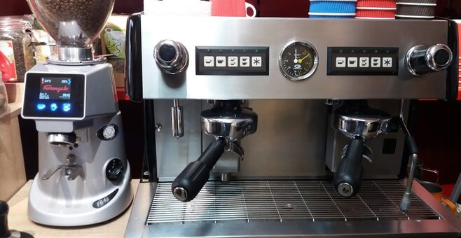 Low prices coffee shop &quot;fruktoza&quot; romny