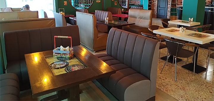 Billiard club "Atmosphere" on Bobrovaya in the Dnieper. With discount.