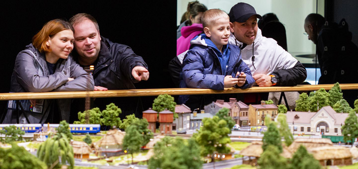 Музей мініатюр Miniland.UA у Києві. Відвідуйте по акції 20