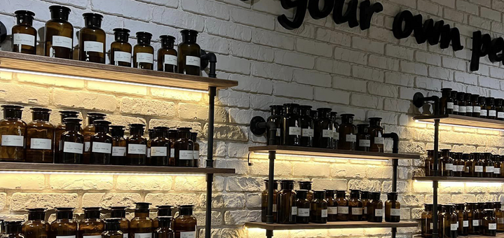 The Elixir perfume laboratory in Kyiv. Visit with a 5% discount.