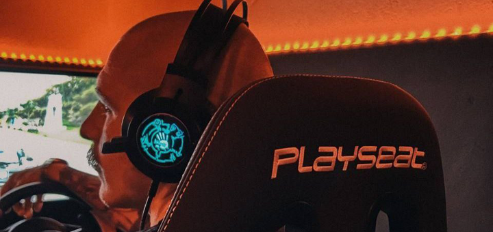 Игровой клуб с автосимуляторами GamePlace. Посещайте по акции 3