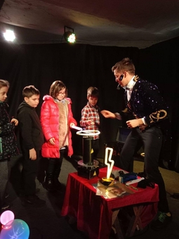 Interactive show for adults and children Tesla. Visit for promotion 9