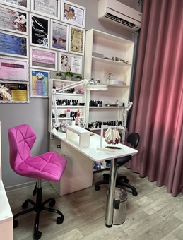 Permanent makeup artist Yana Chekurda. Visit for promotion 13