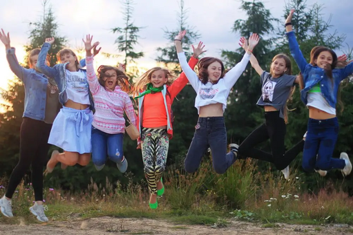 Знижки на відпочинок у дитячому таборі SuperCamp 64