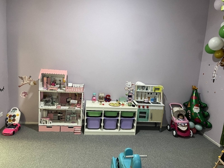 Playroom There are children. Visit for a special offer of 3