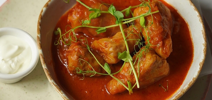 Mamina Khustka, a Ukrainian cuisine café. Visit with a 5% discount.