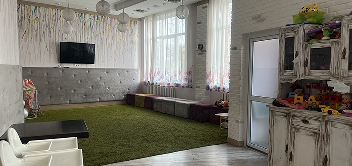 Mamina Khustka, a Ukrainian cuisine café. Visit with a special offer of 8.