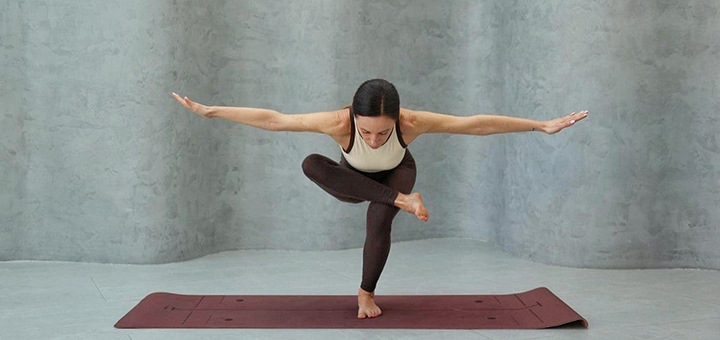 Moona Yin Yoga online classes. Take advantage of the 3-day discount.