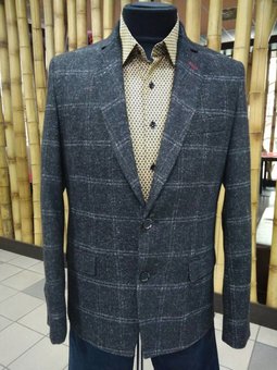 Men's suits in the «MODA-MAN BS» store with delivery across Ukraine. Order by promotion.