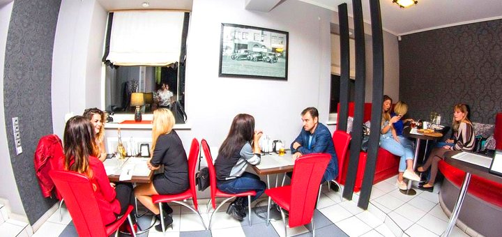 Discount on pizza and pasta at al capone restaurant
