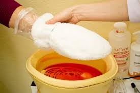 Paraffin therapy at the Figura beauty salon in Krivoy Rog. Pay for spa services according to the promotion.
