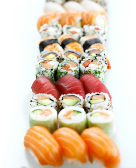 Yapona hata sushi-bar network. order sushi with a discount