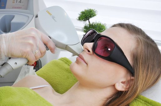 Laser hair removal at the Lumenis center. Discounts for all treatments