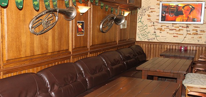 Pub &quot;porter&quot; interior