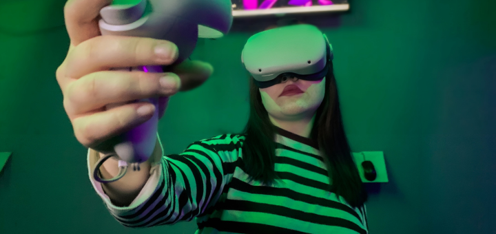 Виртуальная реальность Одесса в клубе «MirVR». Бронируйте время игры по акции.