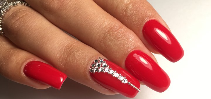 Classic manicure in the Beauty Pro salon in Kharkov. Order with a discount