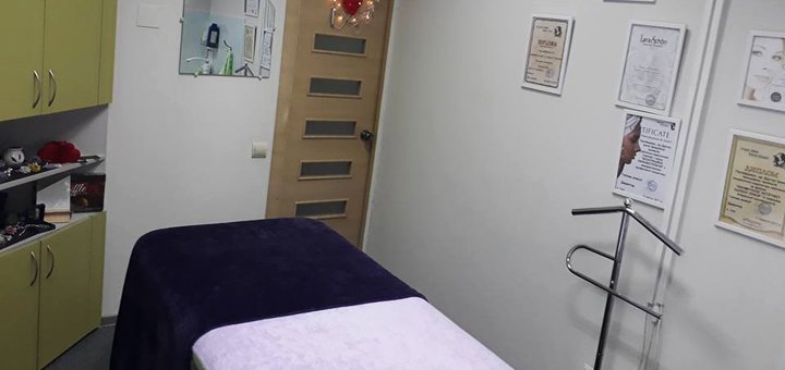 Студия косметологии «DIA BEAUTY STUDIO» в Киеве. Записывайтесь на чистку лица по скидке.