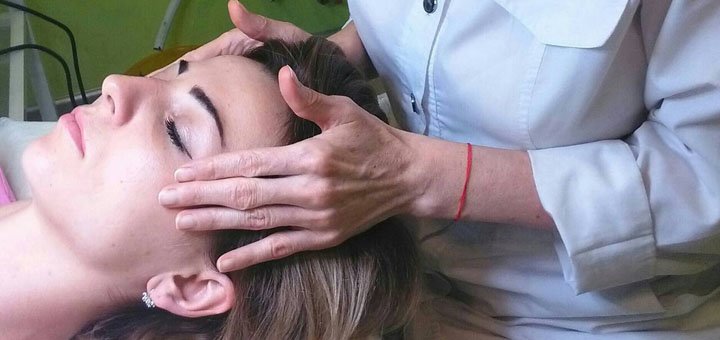 Услуги косметолога в студии «E-Studio» в Харькове. Записаться по акции