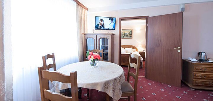 Discounts for holidays at premier hotel lybid17
