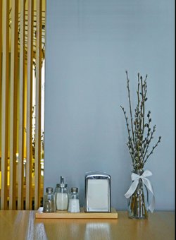 Original decor in the 3/4 restaurant in the Dnieper. Order at a discount
