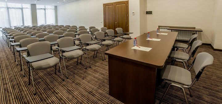 Discounts for holidays in the hotel "Alexandrovskiy" 13