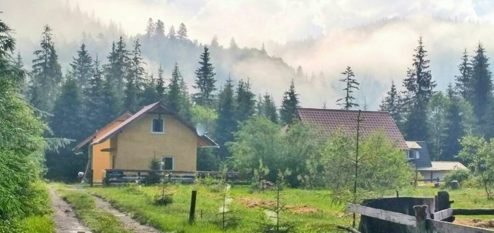 Мини-гостиница «Урочище Багончик» в Ворохте. Покупайте путевку на отдых в Украине по скидке.6