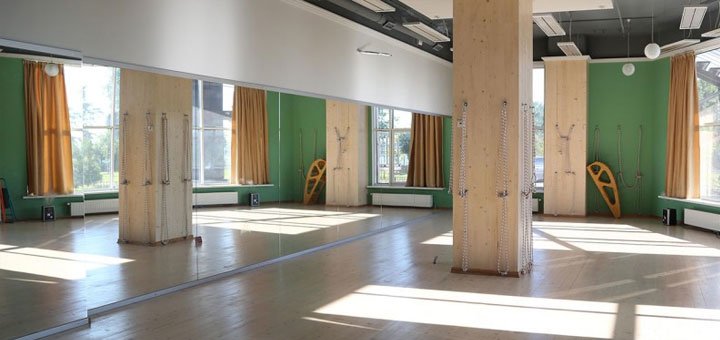Центр гарячої йоги «yogahot». купити абонемент на йогу зі знижкою.